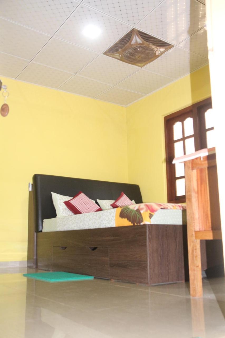 קנדי Apple Sara Home Stay מראה חיצוני תמונה